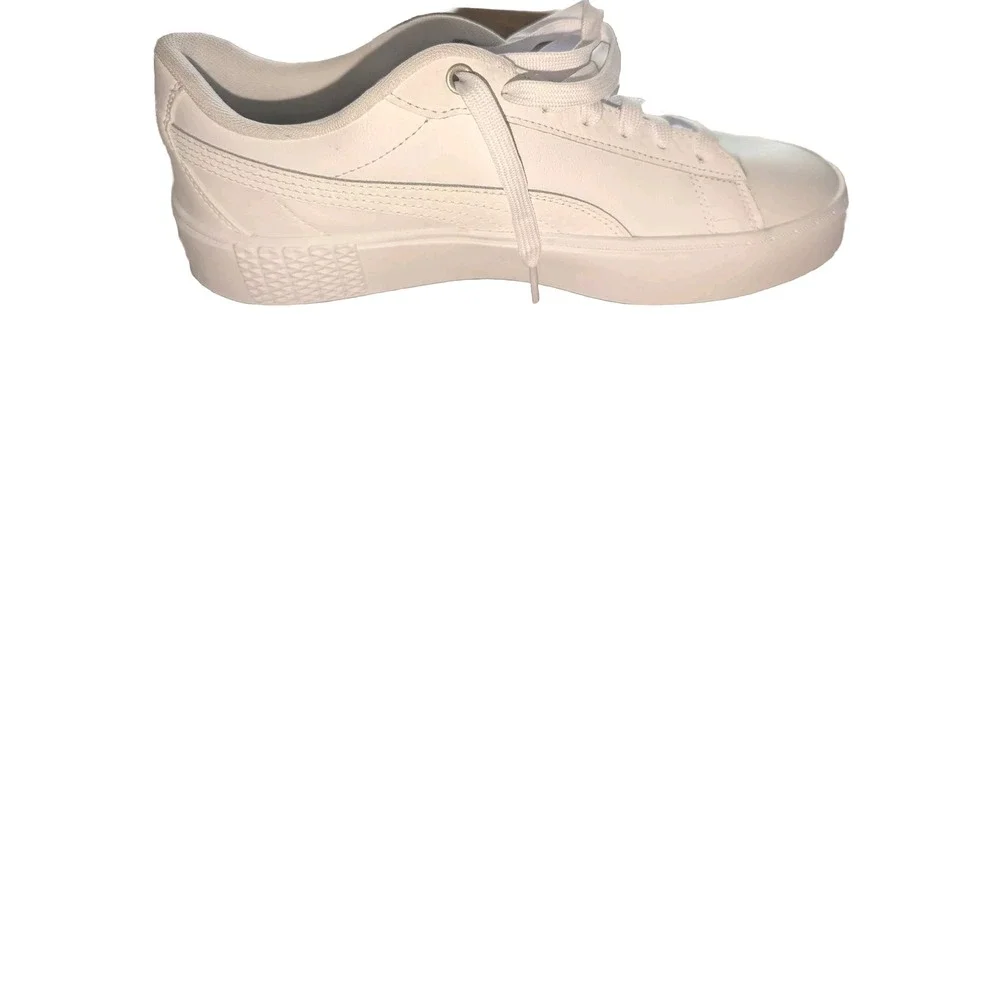 Size 11W - PUMA Smash Platform V2 Triple White W, Please Read Description.